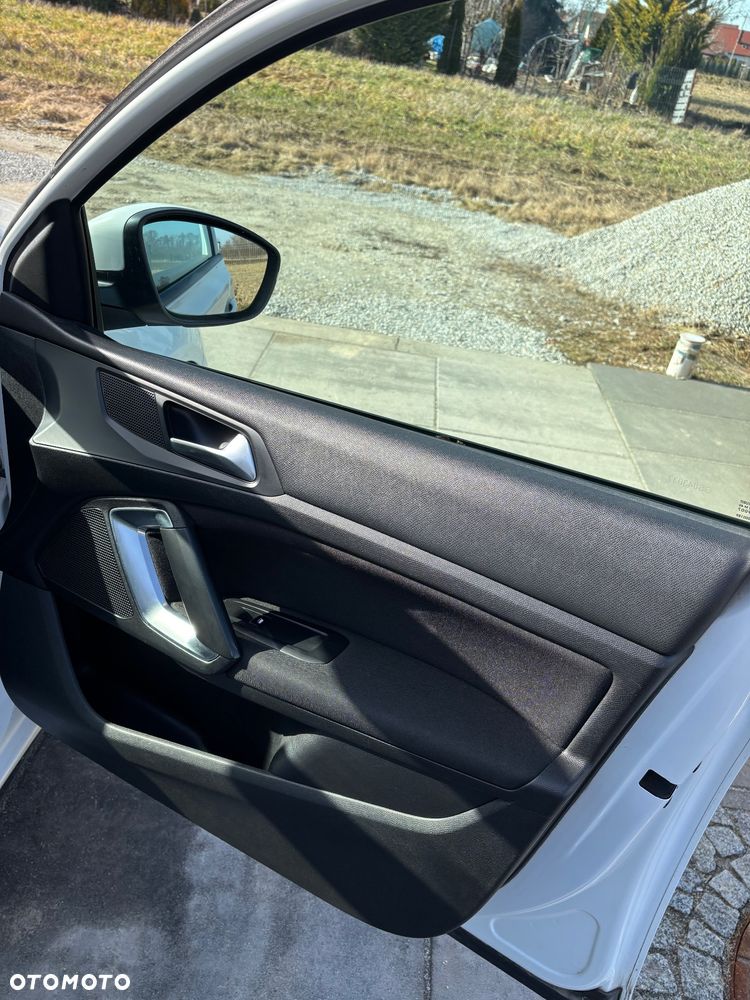 Peugeot 308 BlueHDi 120 Stop & Start Style - 15