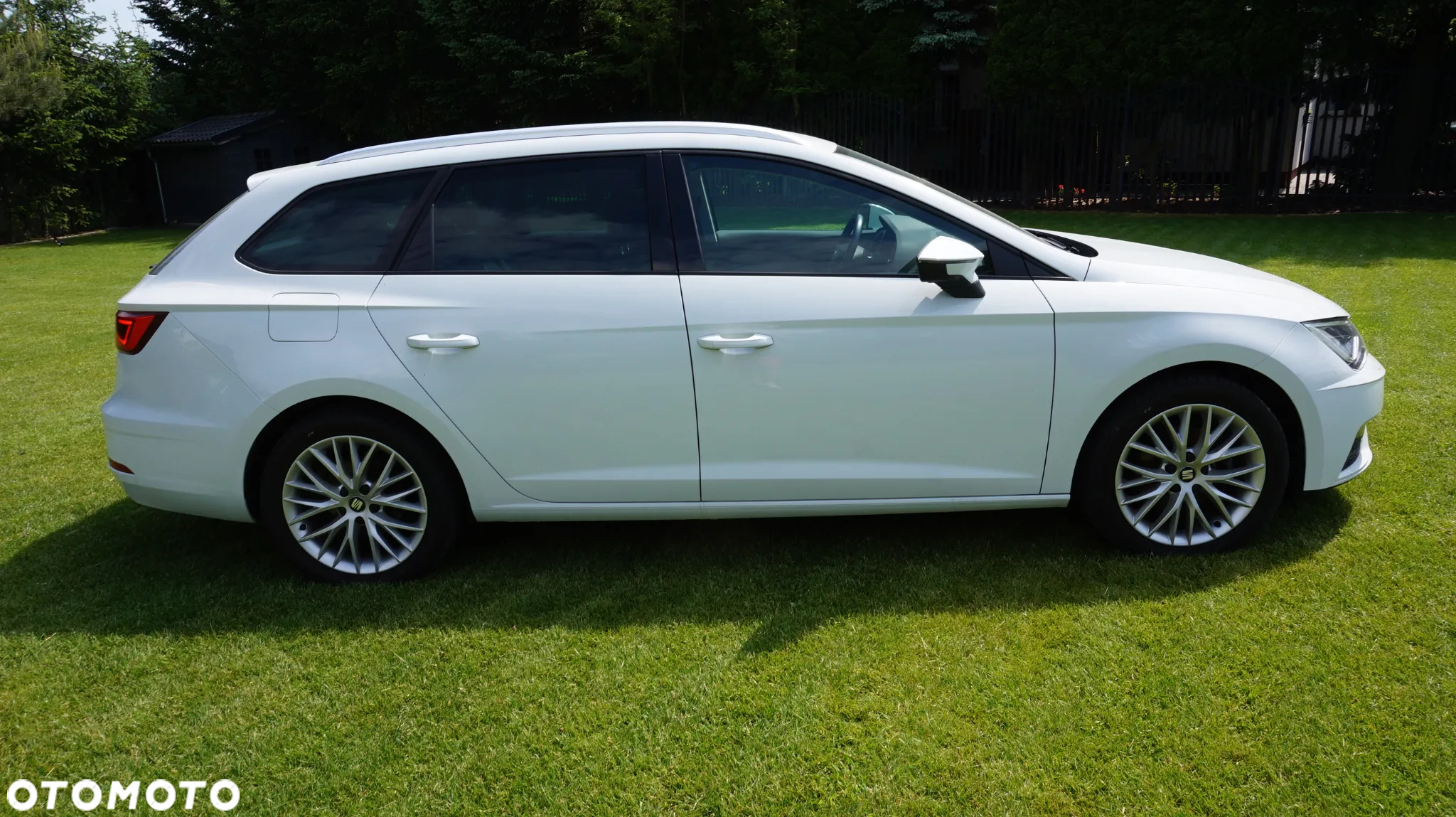 Seat Leon 1.6 TDI Start&Stop DSG Style - 3