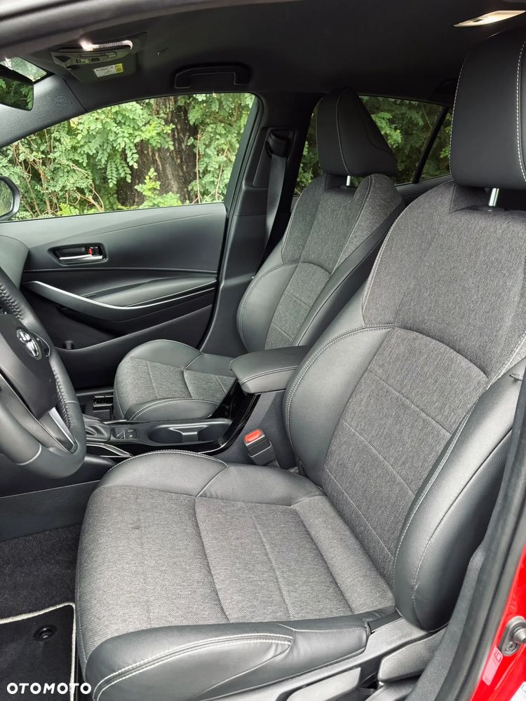Toyota Corolla 1.8 Hybrid Style - 9