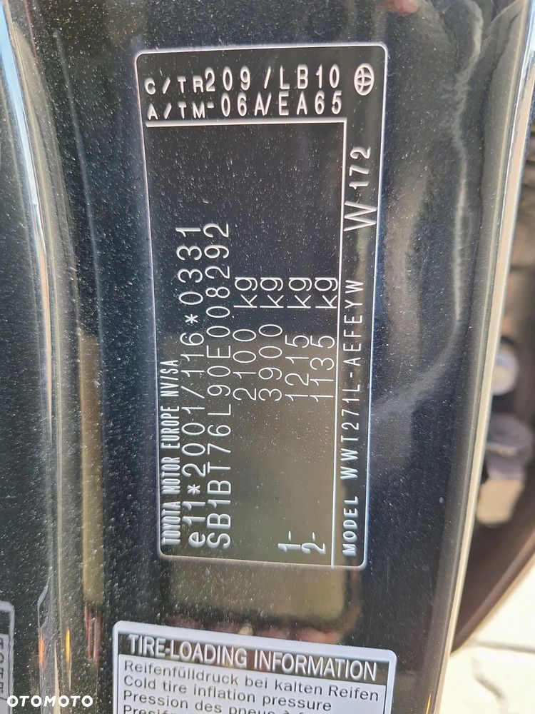 Toyota Avensis 2.0 D-4D Prestige - 14