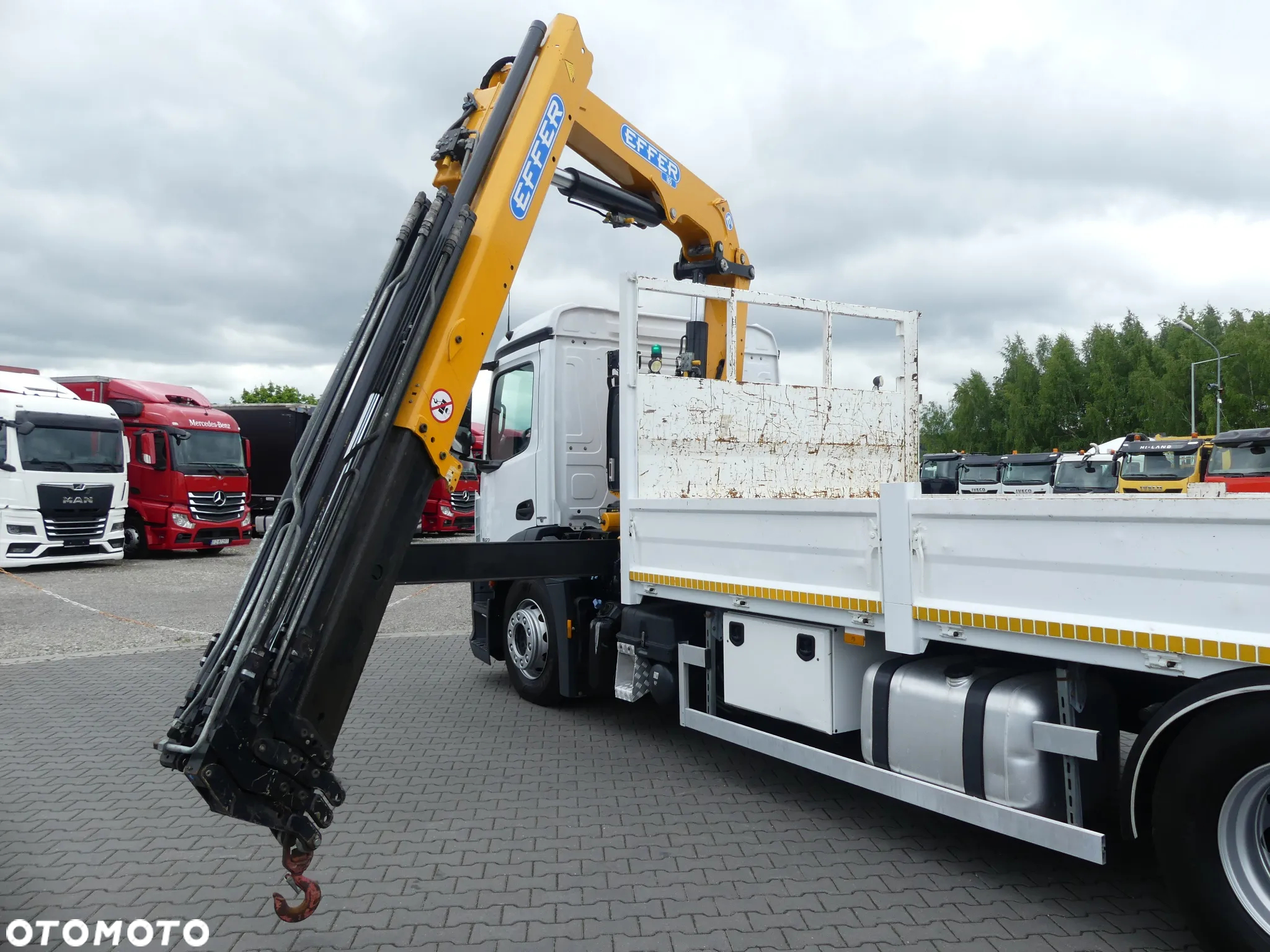 Mercedes-Benz ANTOS 1827 / HDS EFFER 165  18.65m / PILOT / EURO 6 / - 5