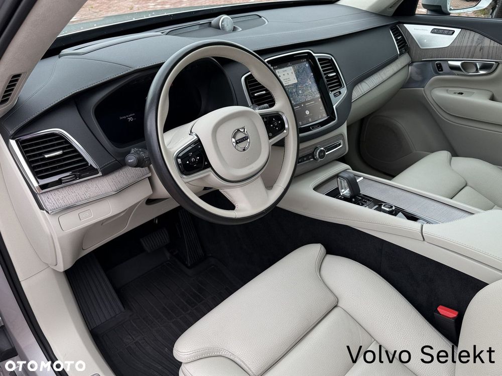 Volvo XC 90 - 11