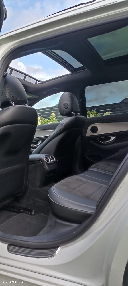Mercedes-Benz Klasa E 220 d 9G-TRONIC - 15