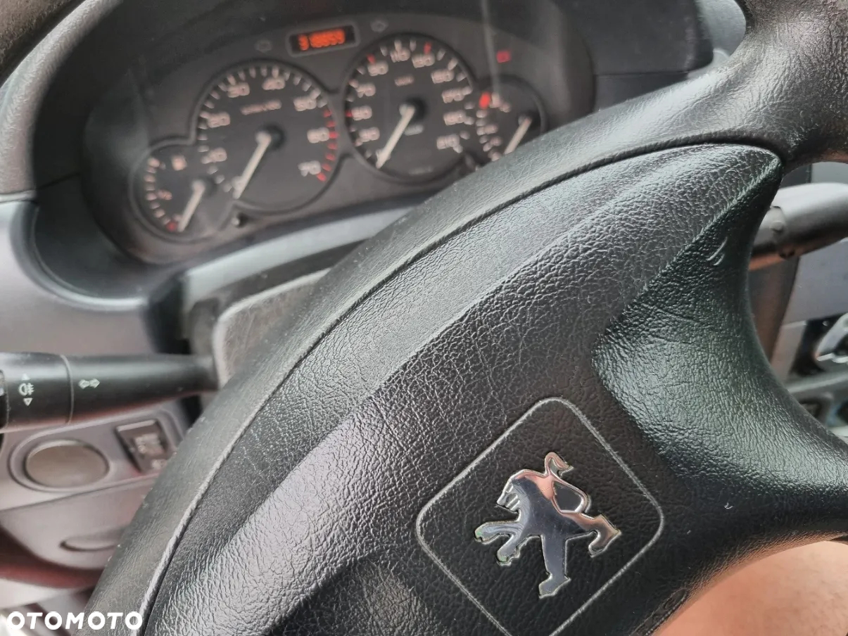 Peugeot Partner - 24