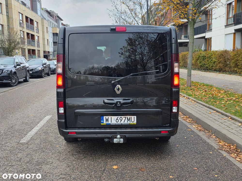 Renault Trafic 2023 photo 4