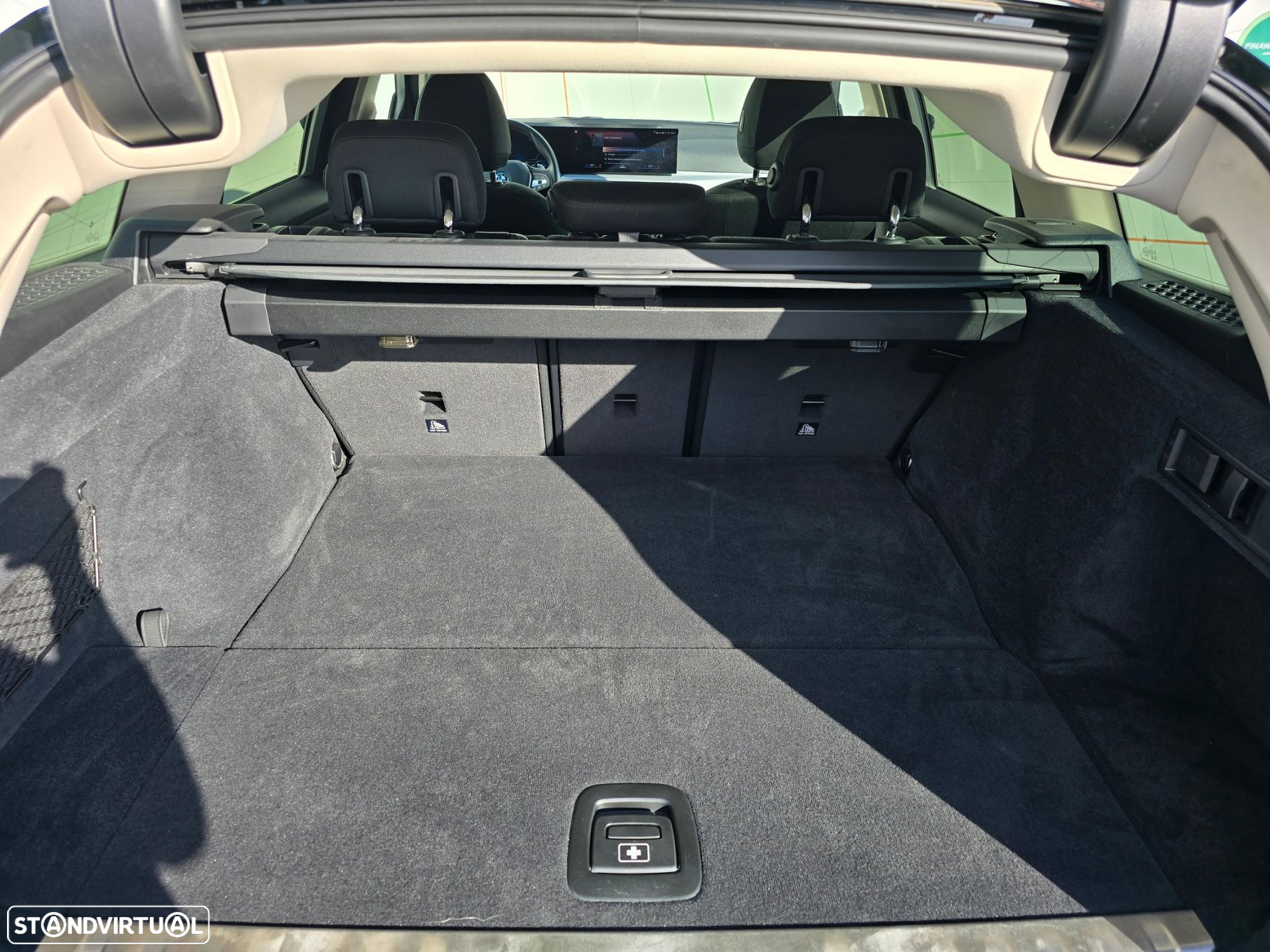 BMW 320 e Touring Corporate Edition Auto - 47