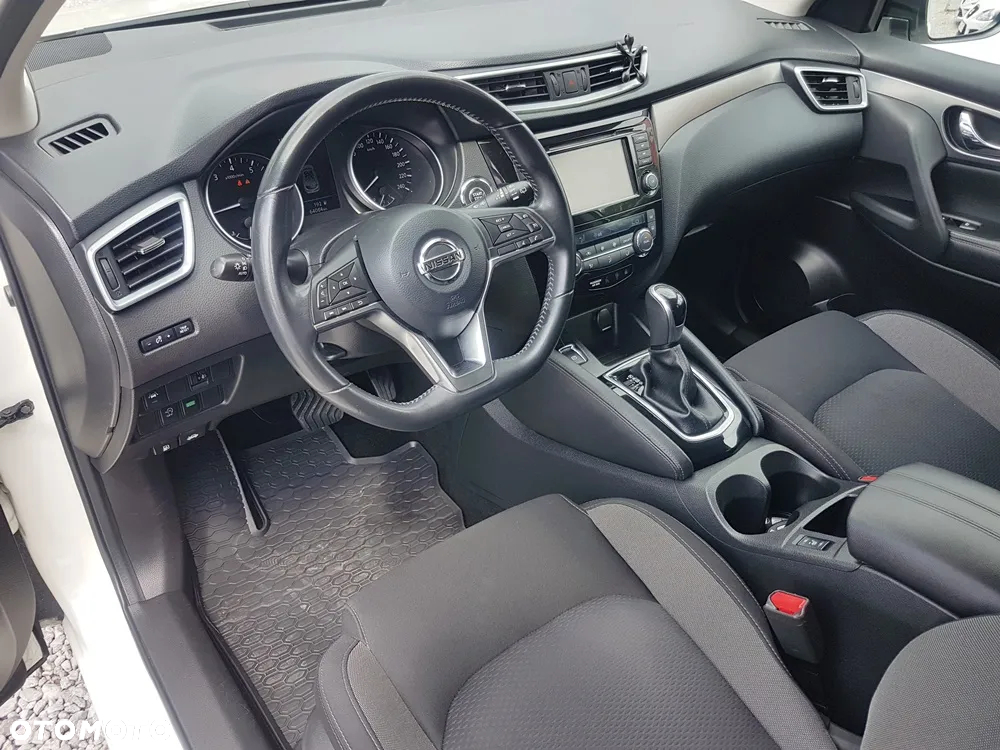 Nissan Qashqai 1.3 DIG-T DCT TEKNA+ - 10