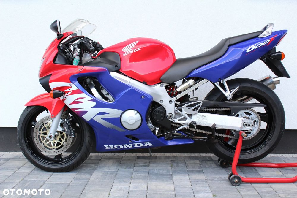 Honda CBR - 2