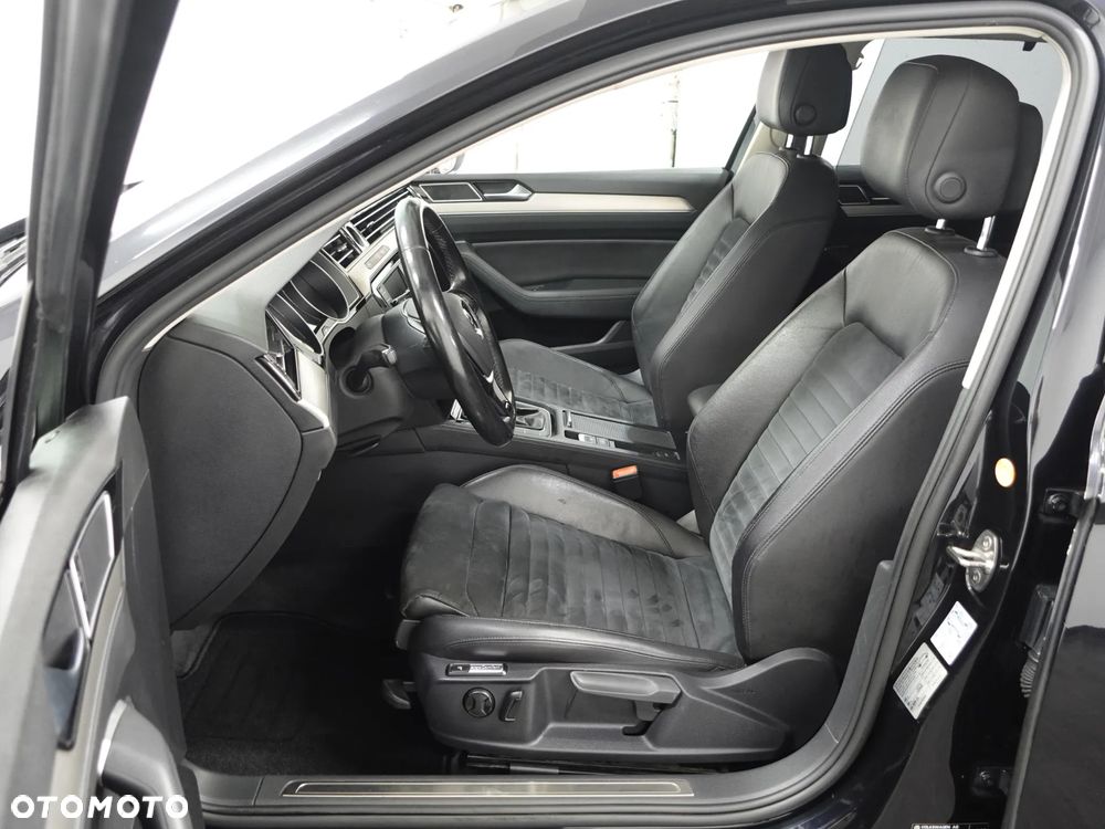 Volkswagen Passat - 18