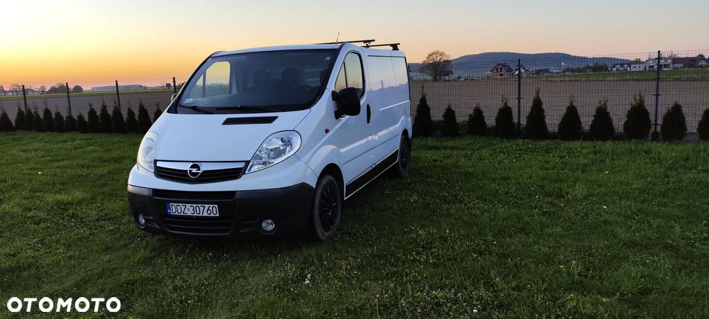 Opel Vivaro - 2