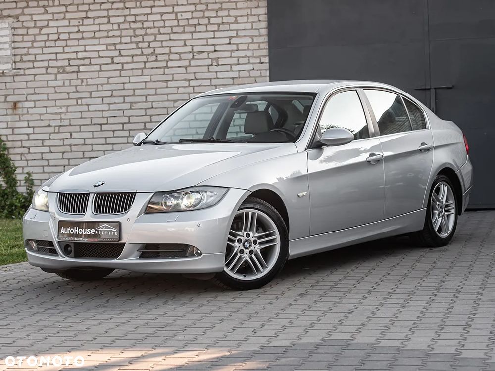 BMW Seria 3 325i - 5