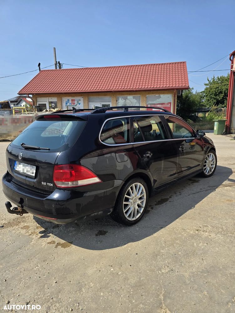 Volkswagen Golf 2.0 TDI DSG Trendline - 5