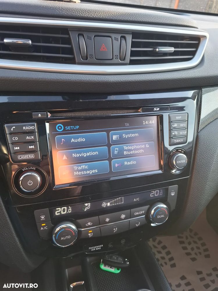 Nissan X-Trail 1.6 dCi Xtronic Tekna - 26