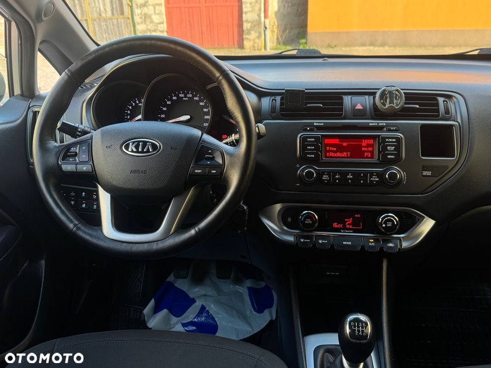 Kia Rio 1.4 Platinum Edition - 27