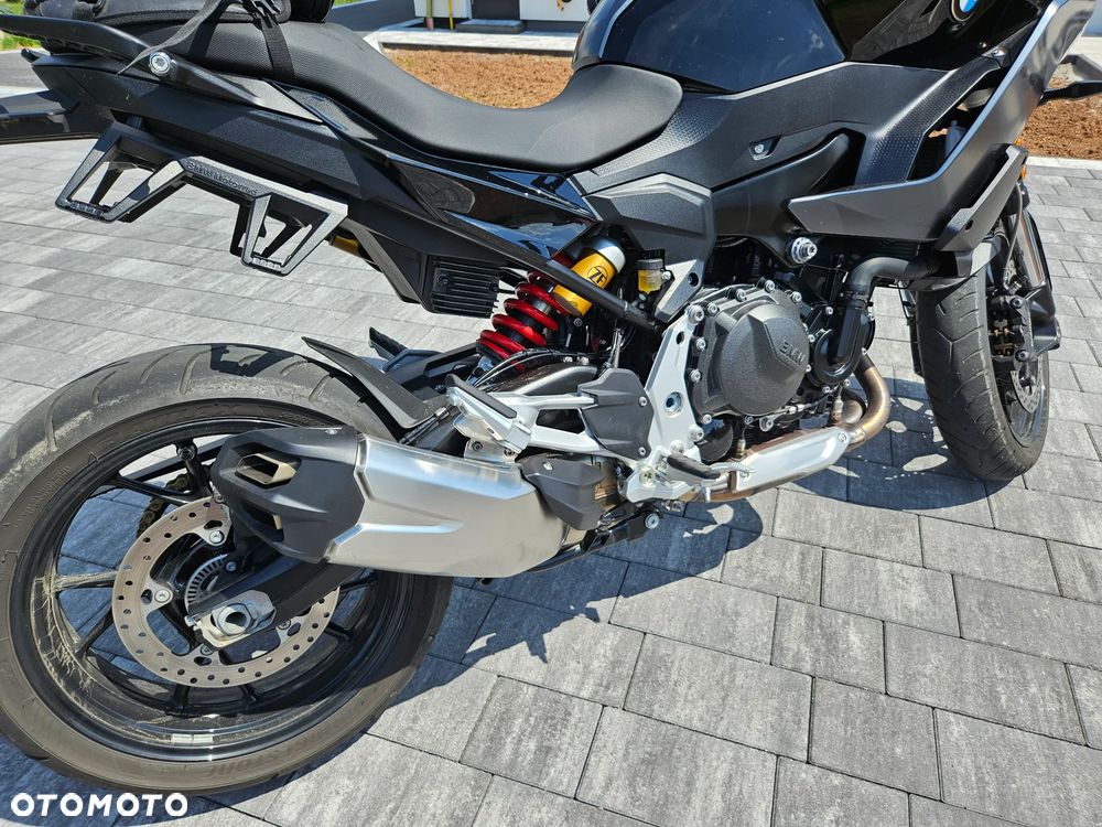 BMW F - 5