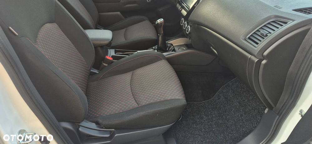 Mitsubishi ASX 1.6 ClearTec 2WD Edition 100 - 16