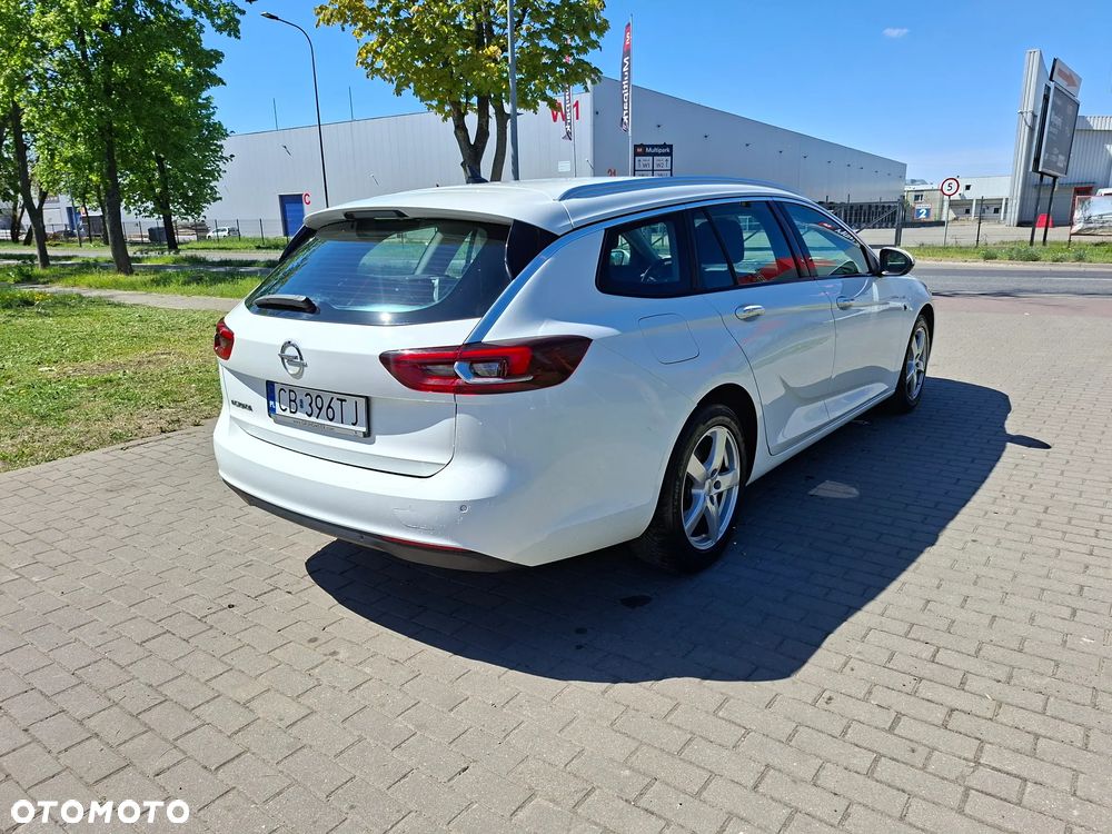 Opel Insignia - 2