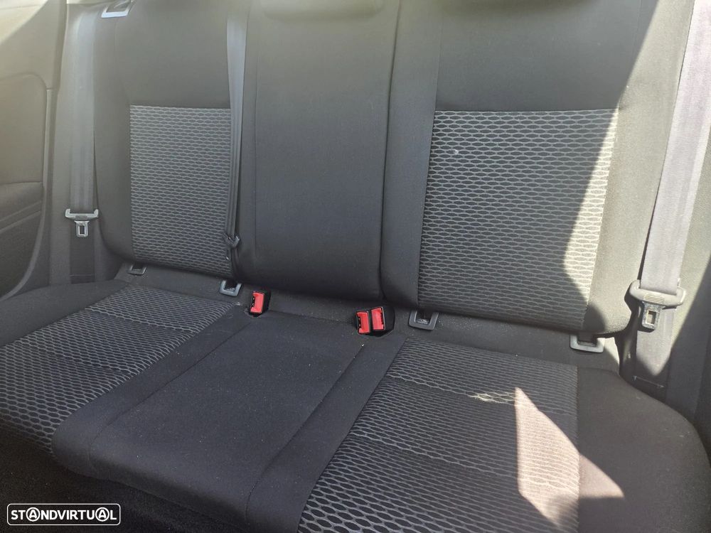 VW Golf - 2