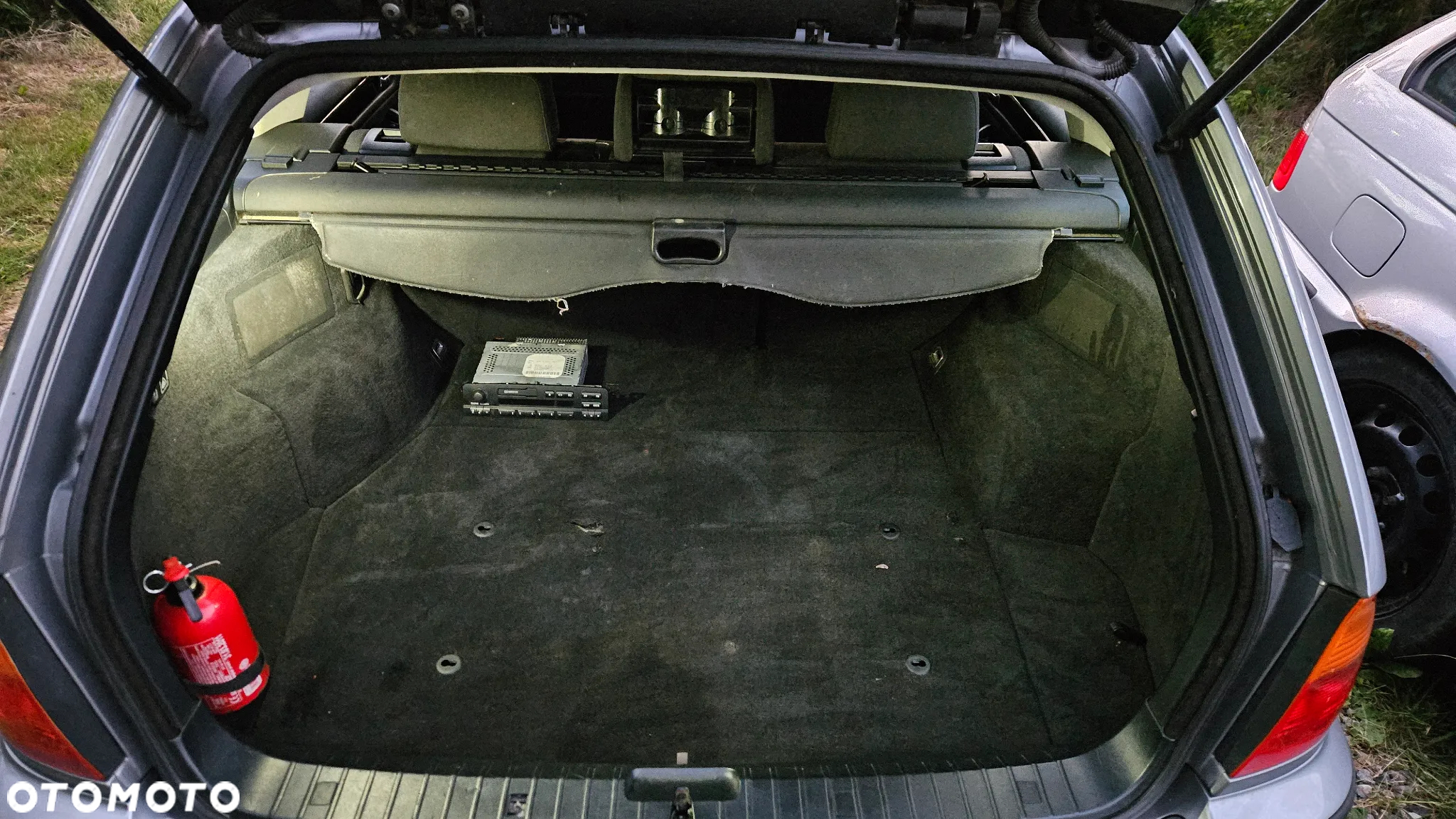 BMW Seria 3 318d Touring - 21