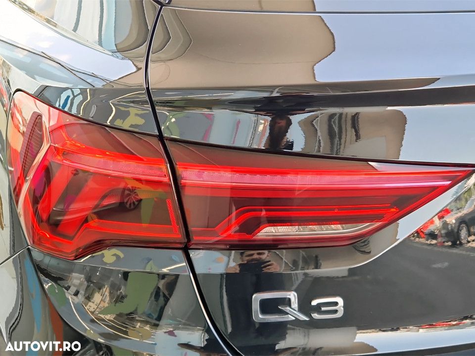 Audi Q3 2.0 40 TFSI S tronic quattro - 11