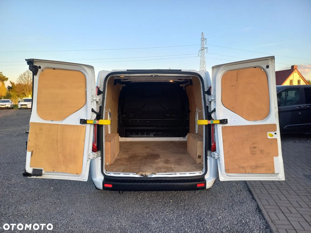 Ford Transit Custom - 7