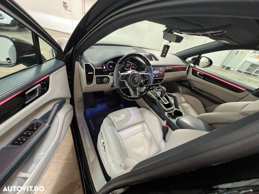 Porsche Cayenne Standard - 7