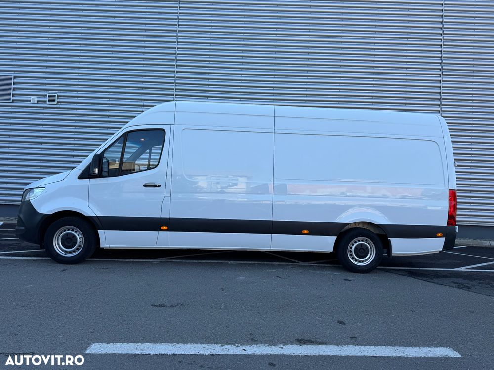 Mercedes-Benz Sprinter - 9