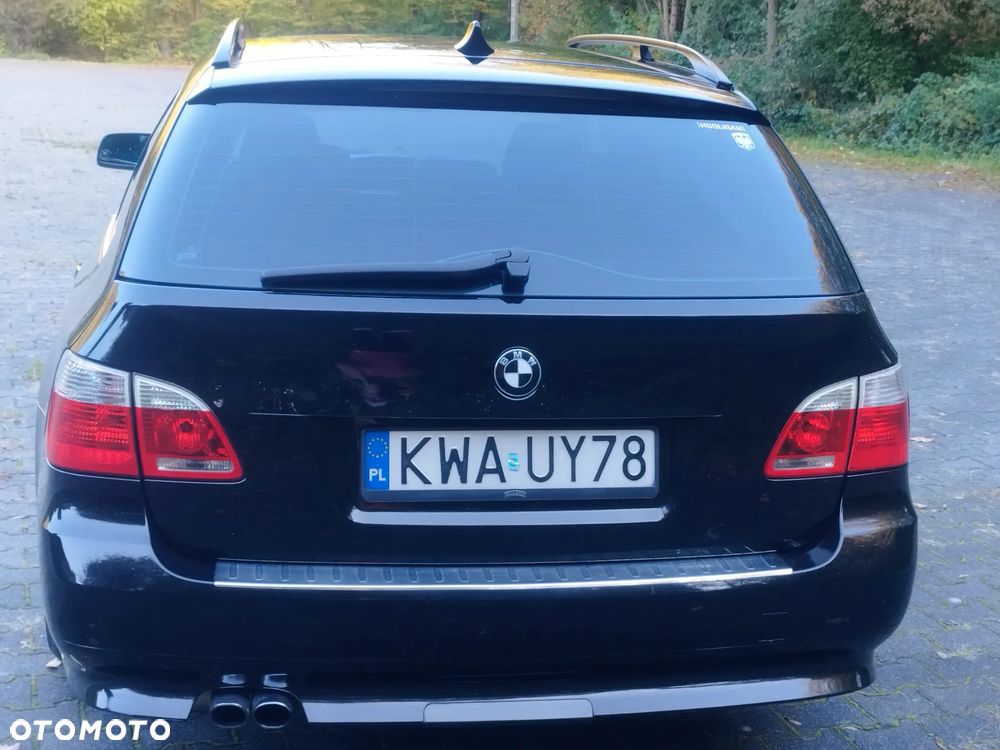 BMW 5 Series 2004 photo 4