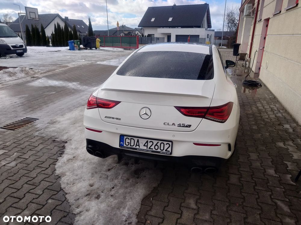 Mercedes-Benz CLA - 11