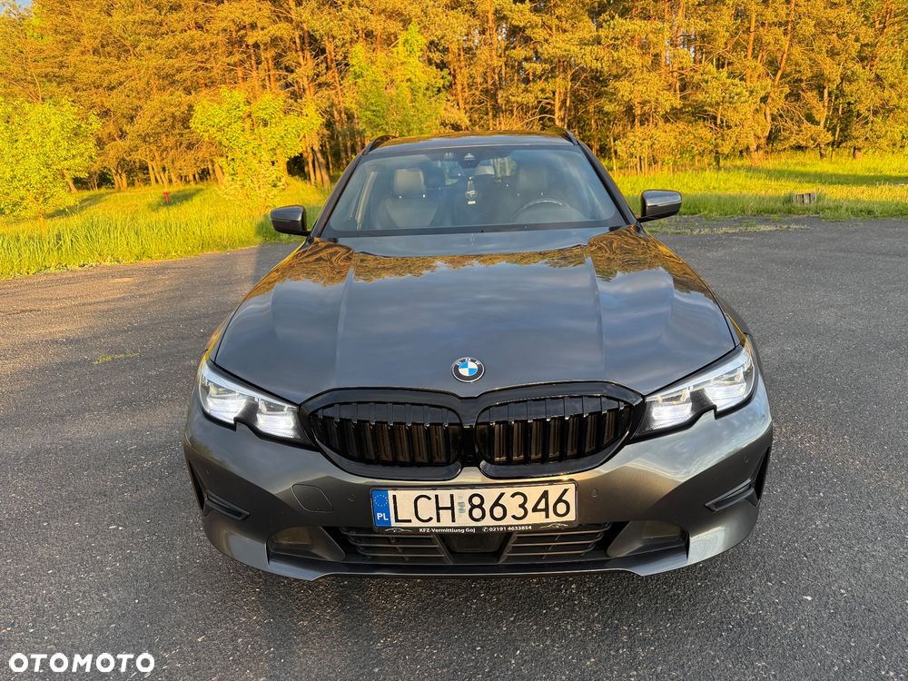 BMW Seria 3 - 33