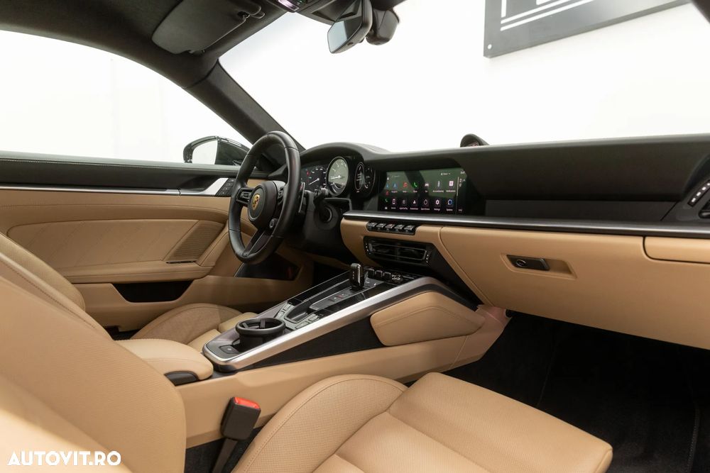 Porsche 911-TURBO-S Standard - 38