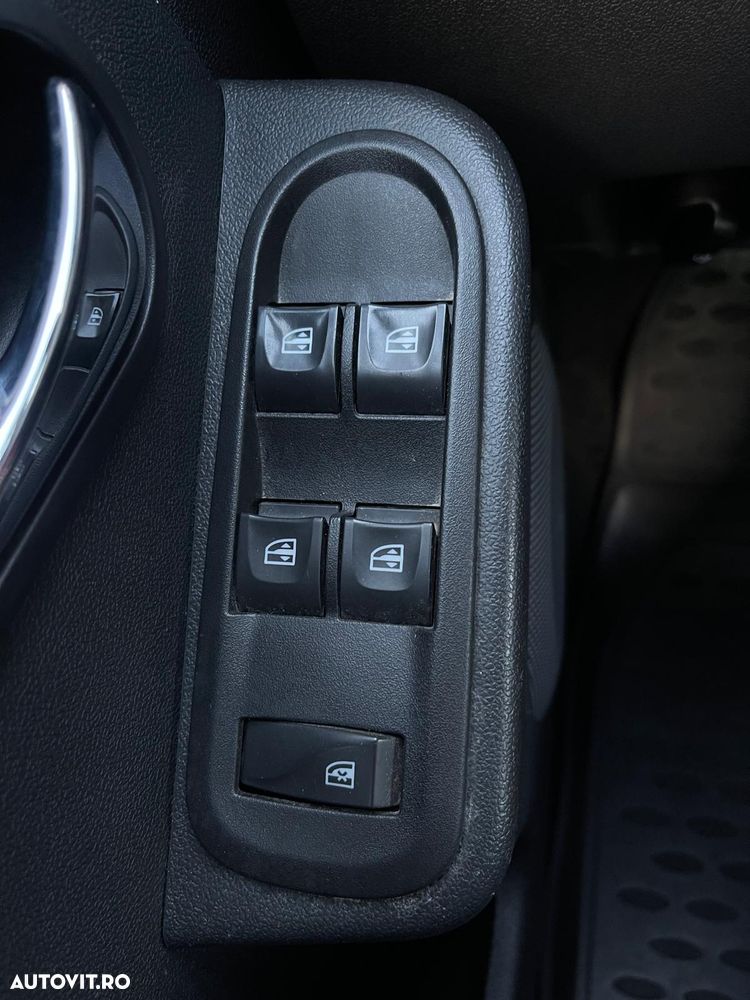 Dacia Duster - 30