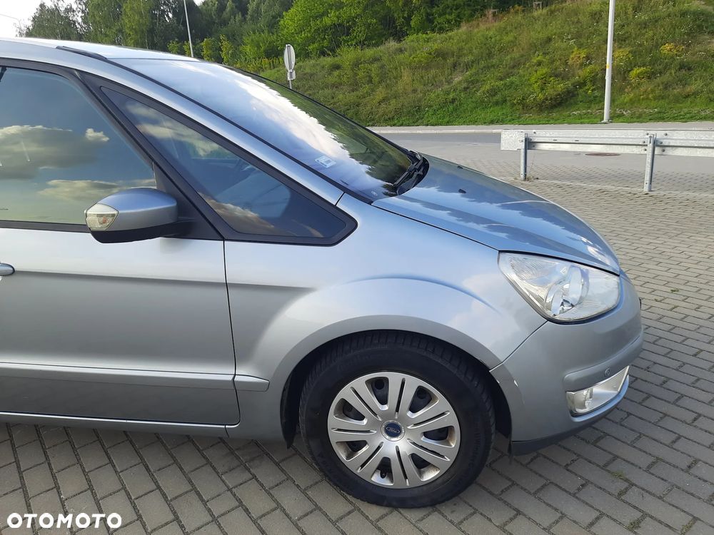 Ford Galaxy 1.8 TDCi Ghia - 24