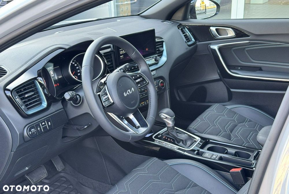 Kia XCeed 1.6 T-GDI Tribute DCT - 10