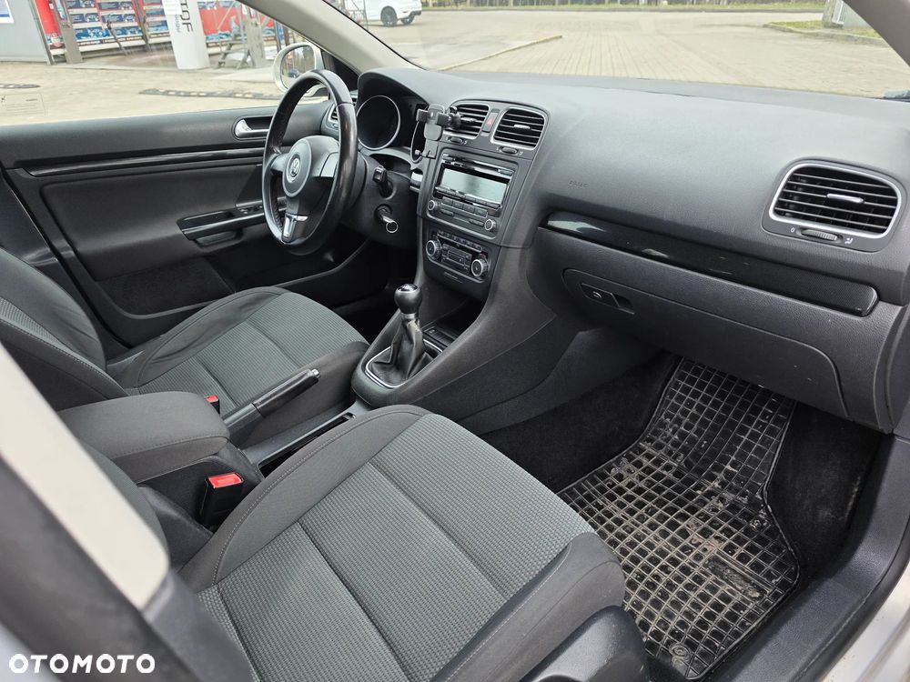 Volkswagen Golf - 12