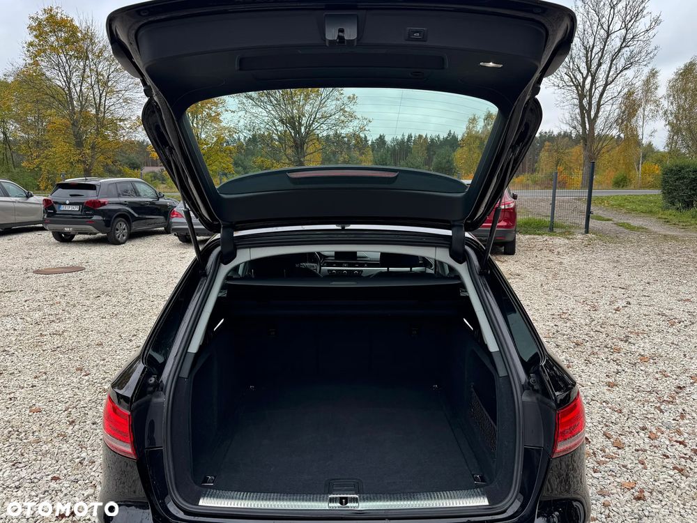 Audi A4 Avant - 38