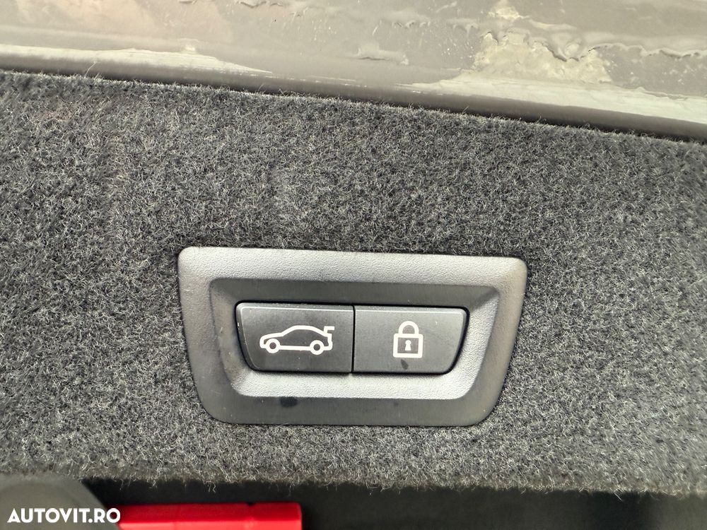 BMW Seria 7 730d xDrive MHEV - 22