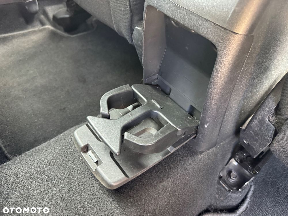 Kia Ceed - 21