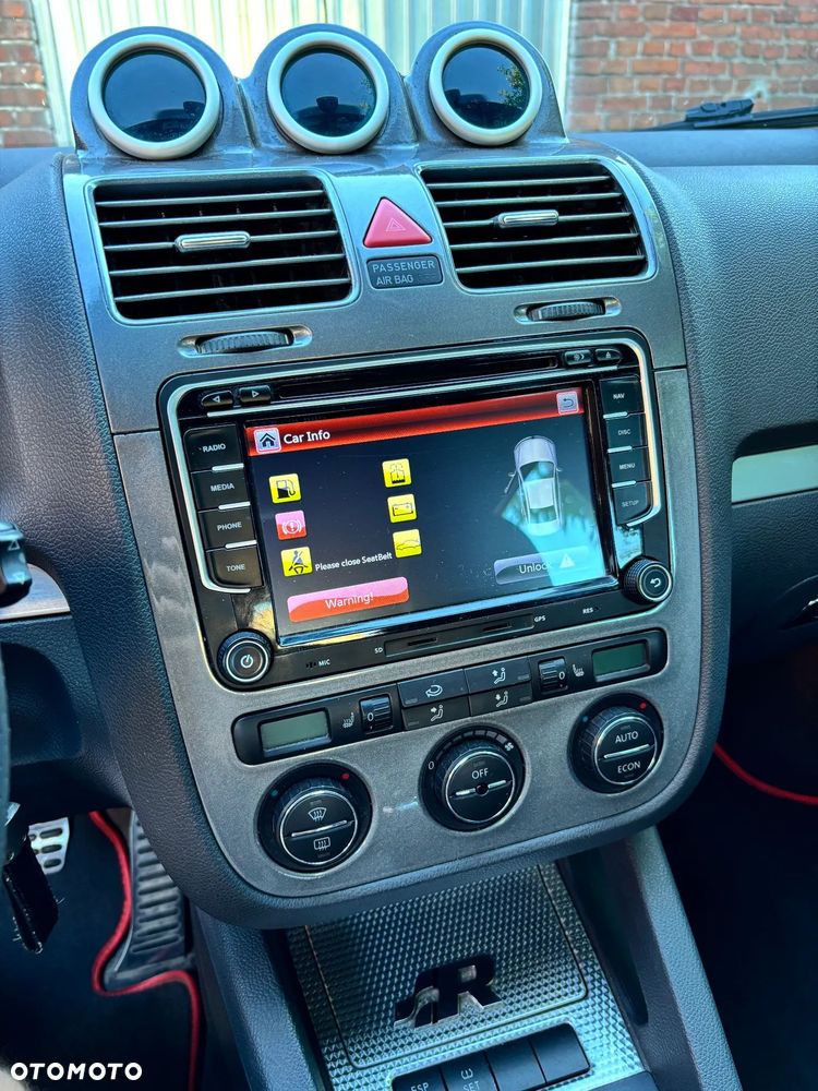 Volkswagen Golf 2.0 GTI - 18