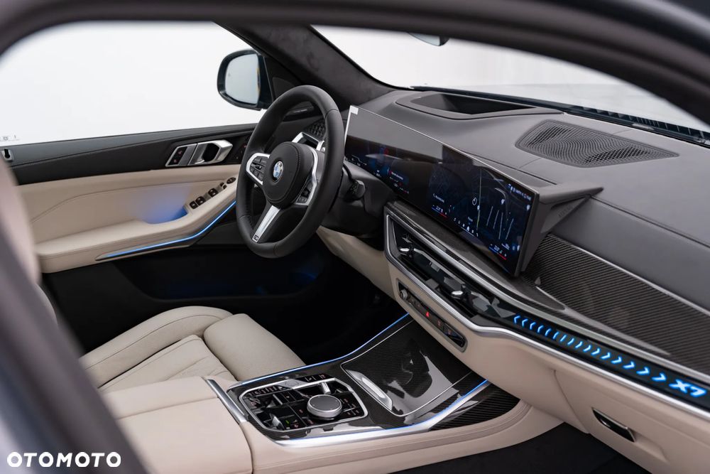 BMW X7 - 37