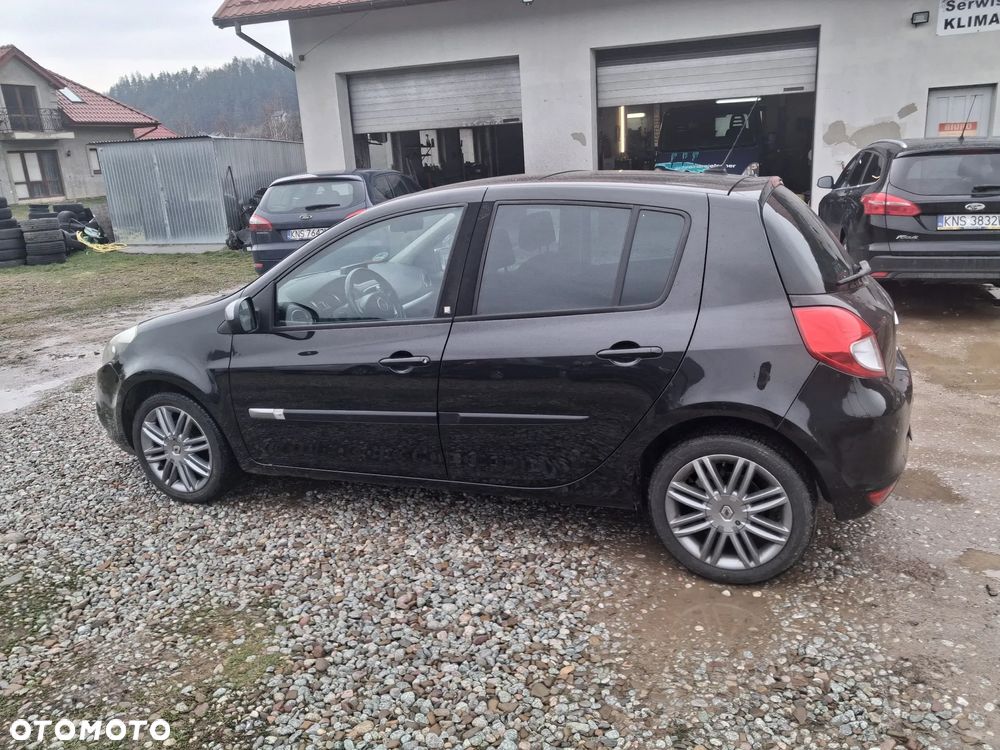 Renault Clio 1.2 16V 75 TomTom Edition - 7
