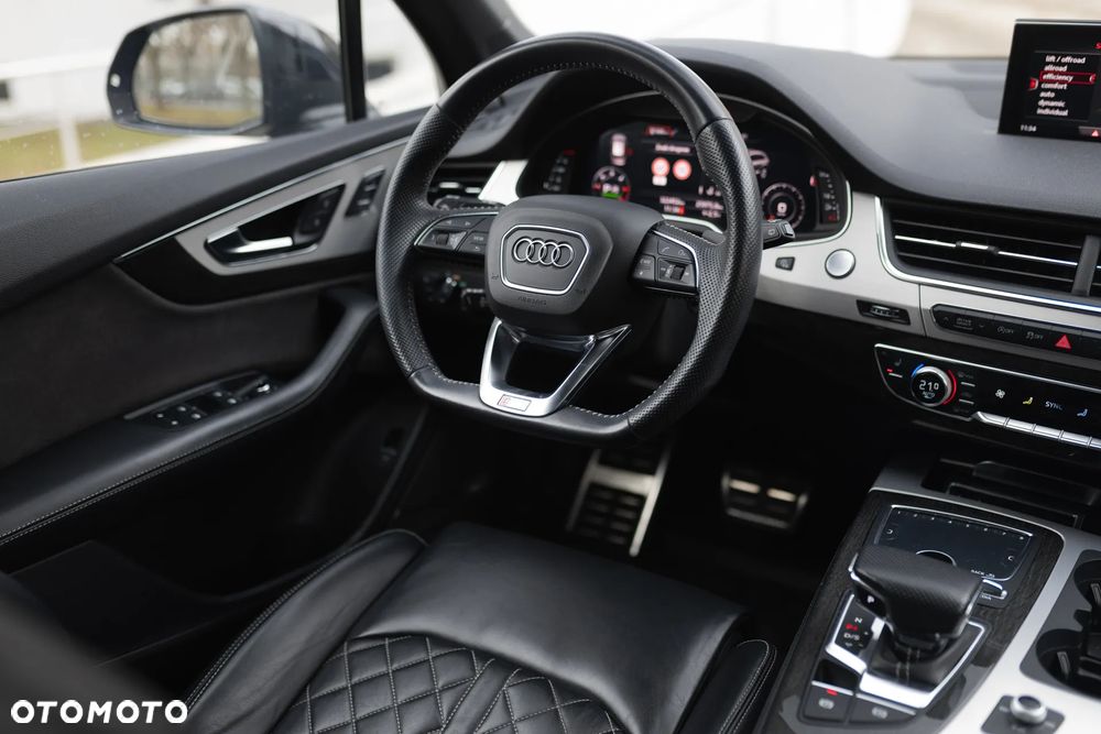 Audi Q7 - 16