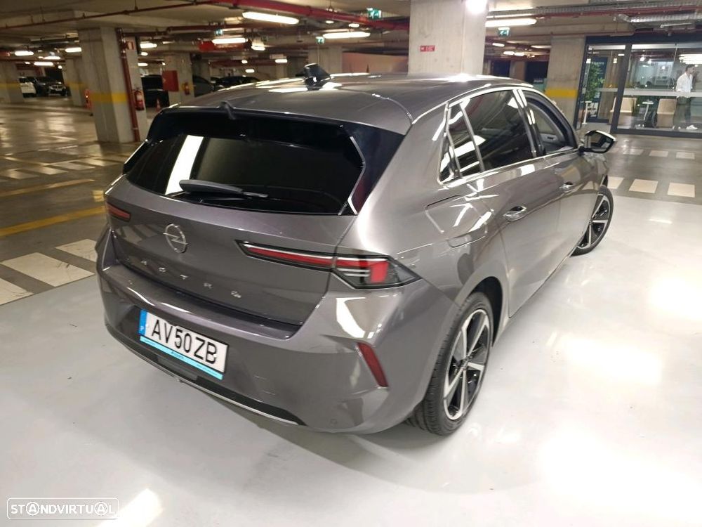 Opel Astra 1.5 D Elegance - 4