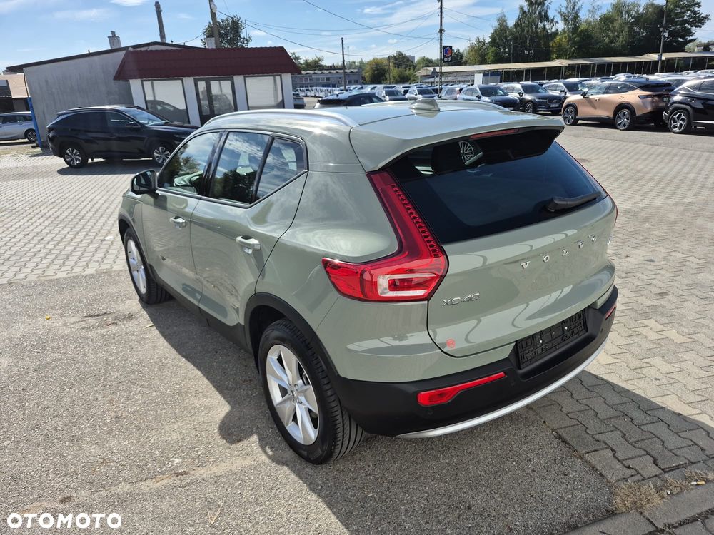 Volvo XC 40 - 11