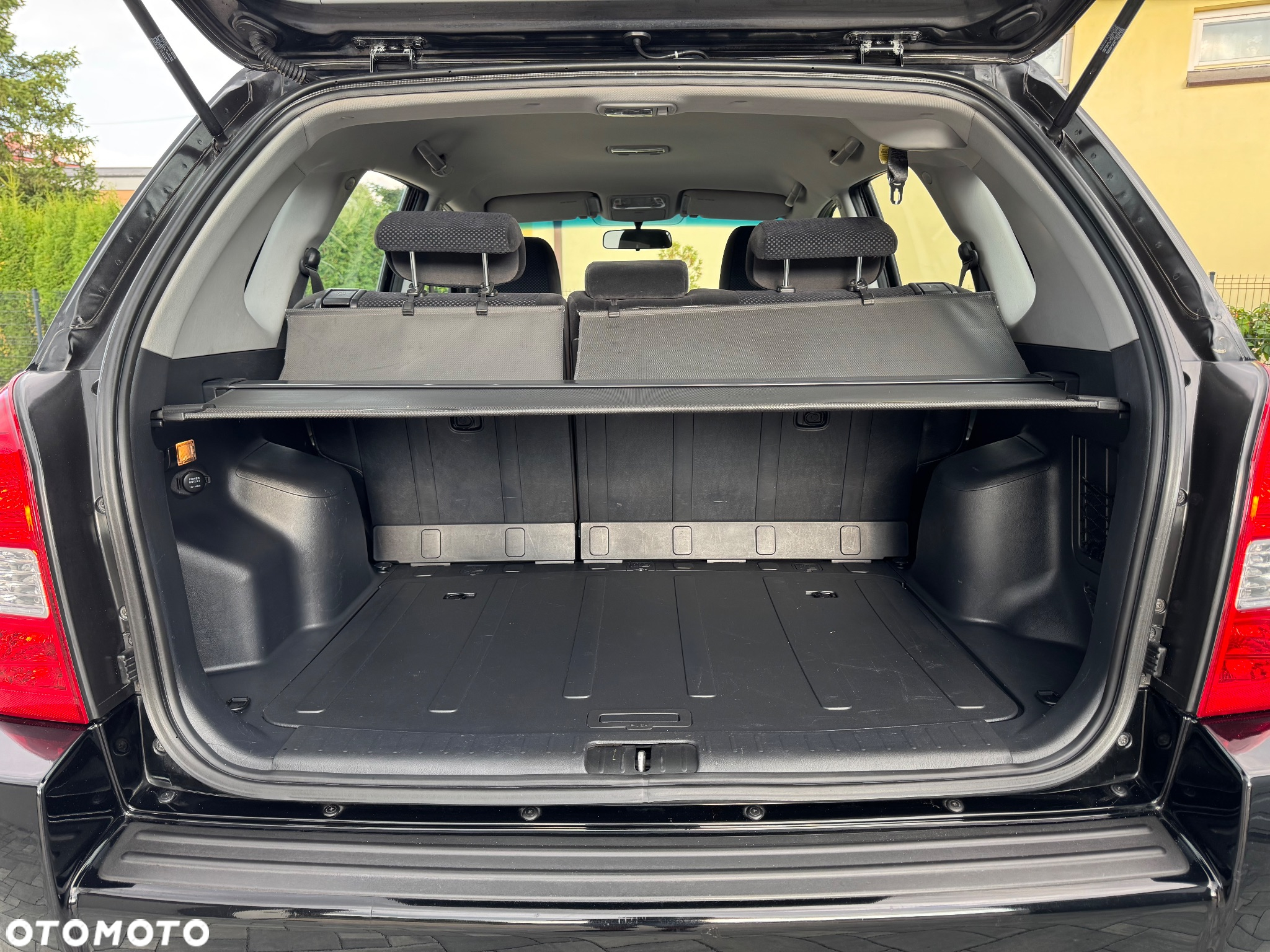 Hyundai Tucson 2.0 Comfort 2WD - 22