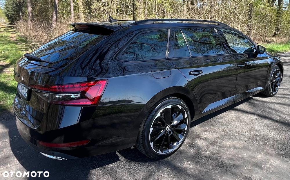 Skoda Superb 2.0 TDI SCR Sportline DSG - 6
