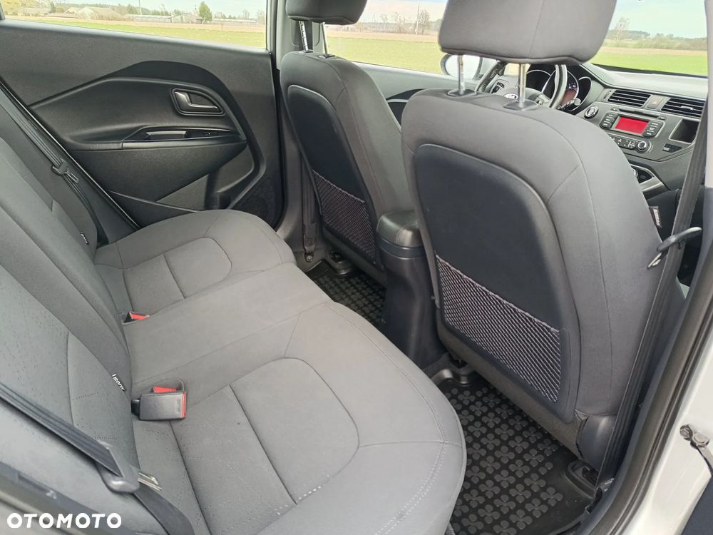 Kia Rio 1.2 XL - 12