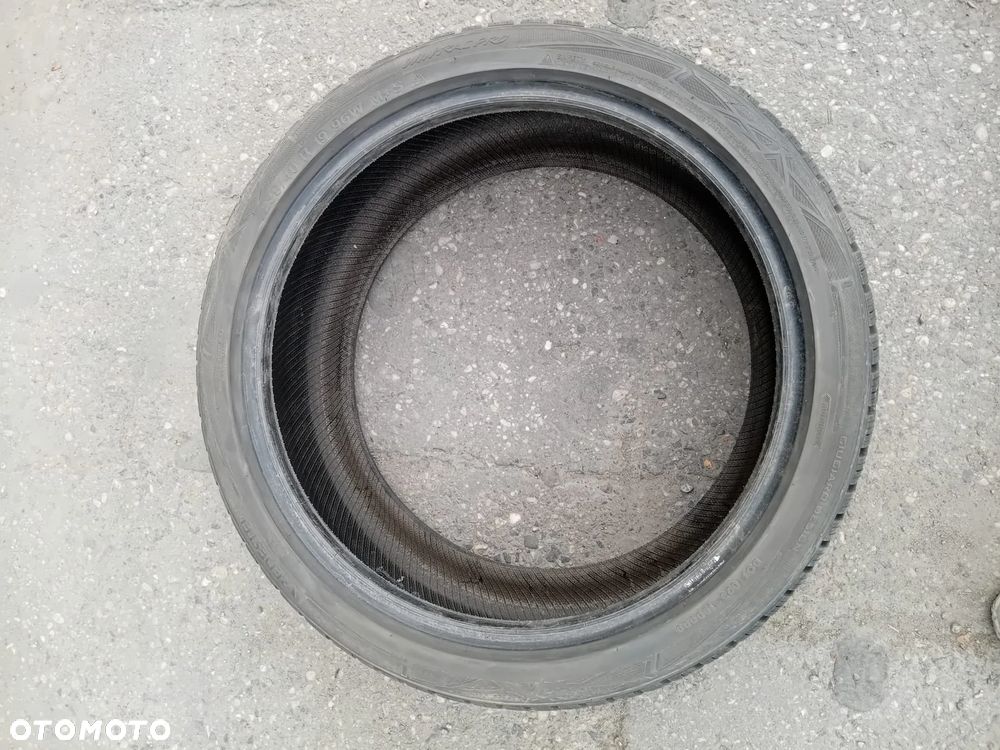 Opona Vredestein Wintrac PRO 235/40R19 używana zima