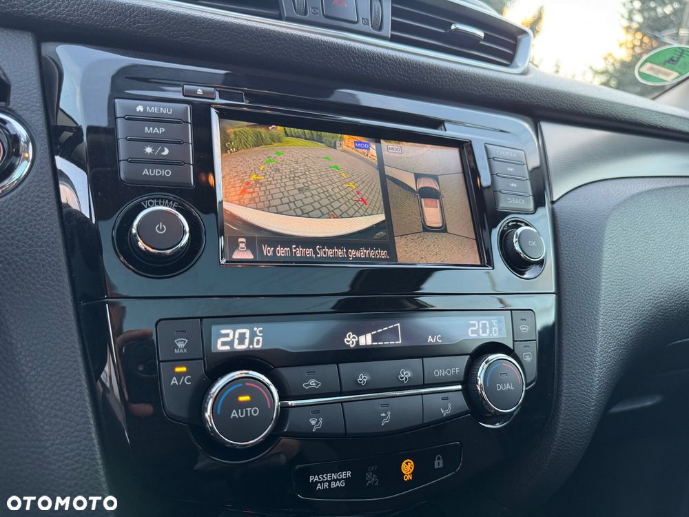 Nissan Qashqai - 11