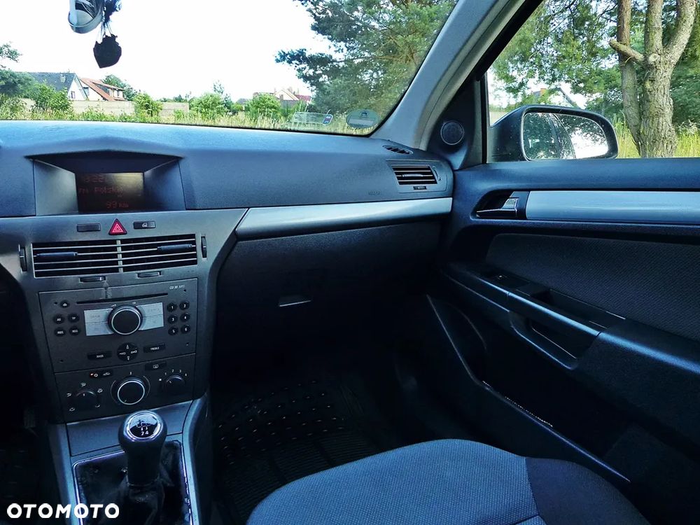 Opel Astra 1.4 Enjoy - 37